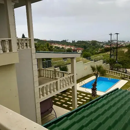 Palms Luxury Greek Villas 2 Daire *